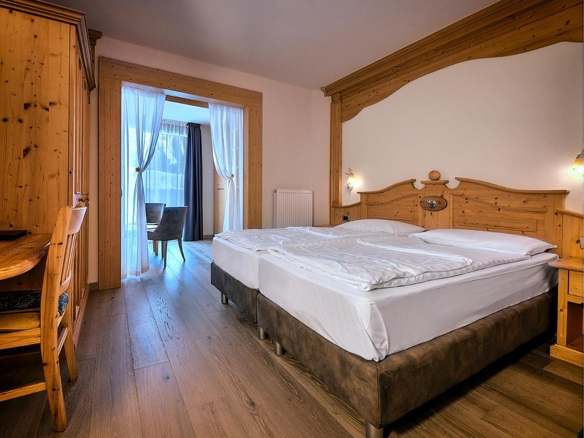 Hotel Madonna Delle Nevi Folgarida Exterior photo