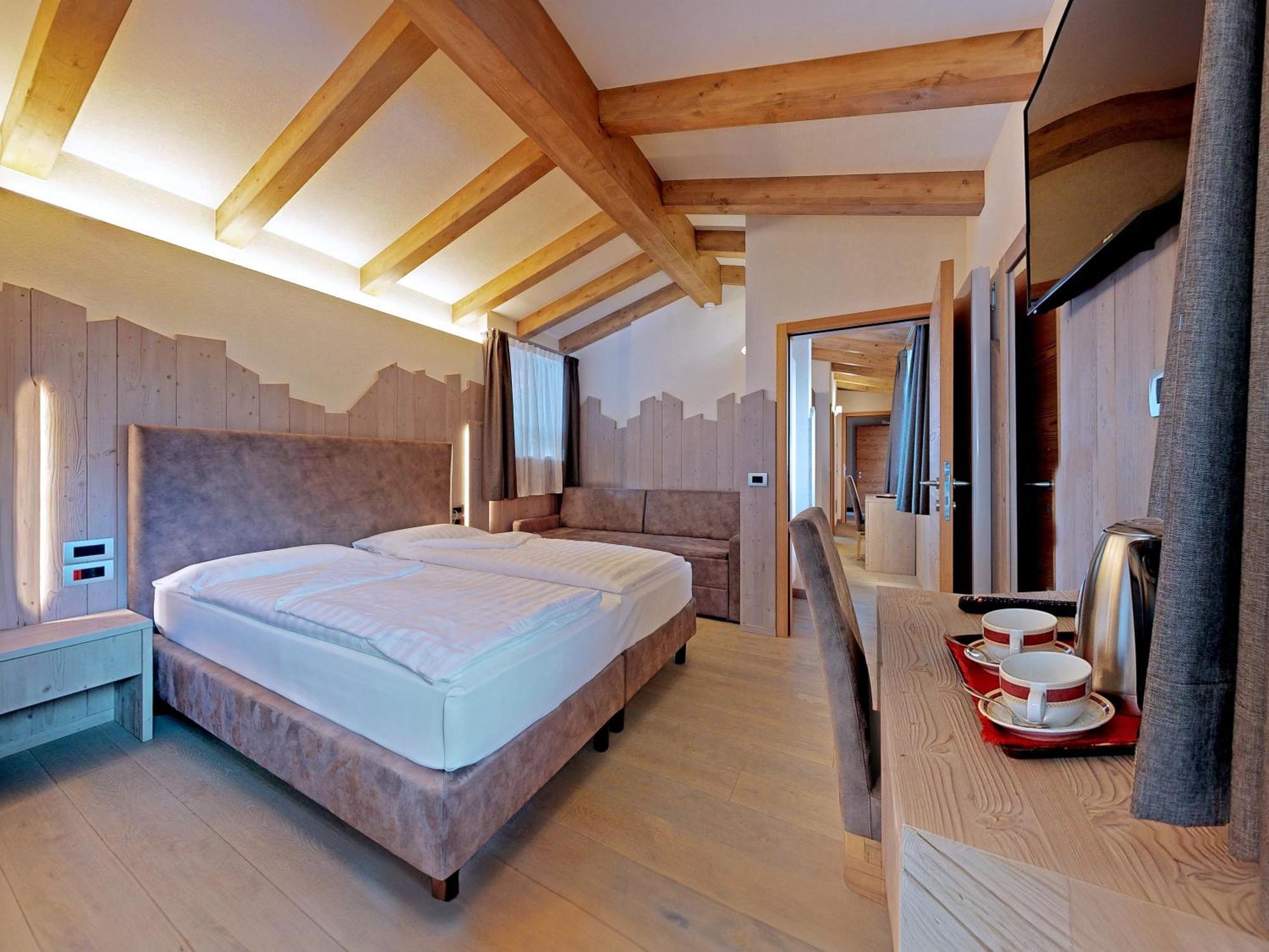 Hotel Madonna Delle Nevi Folgarida Exterior photo